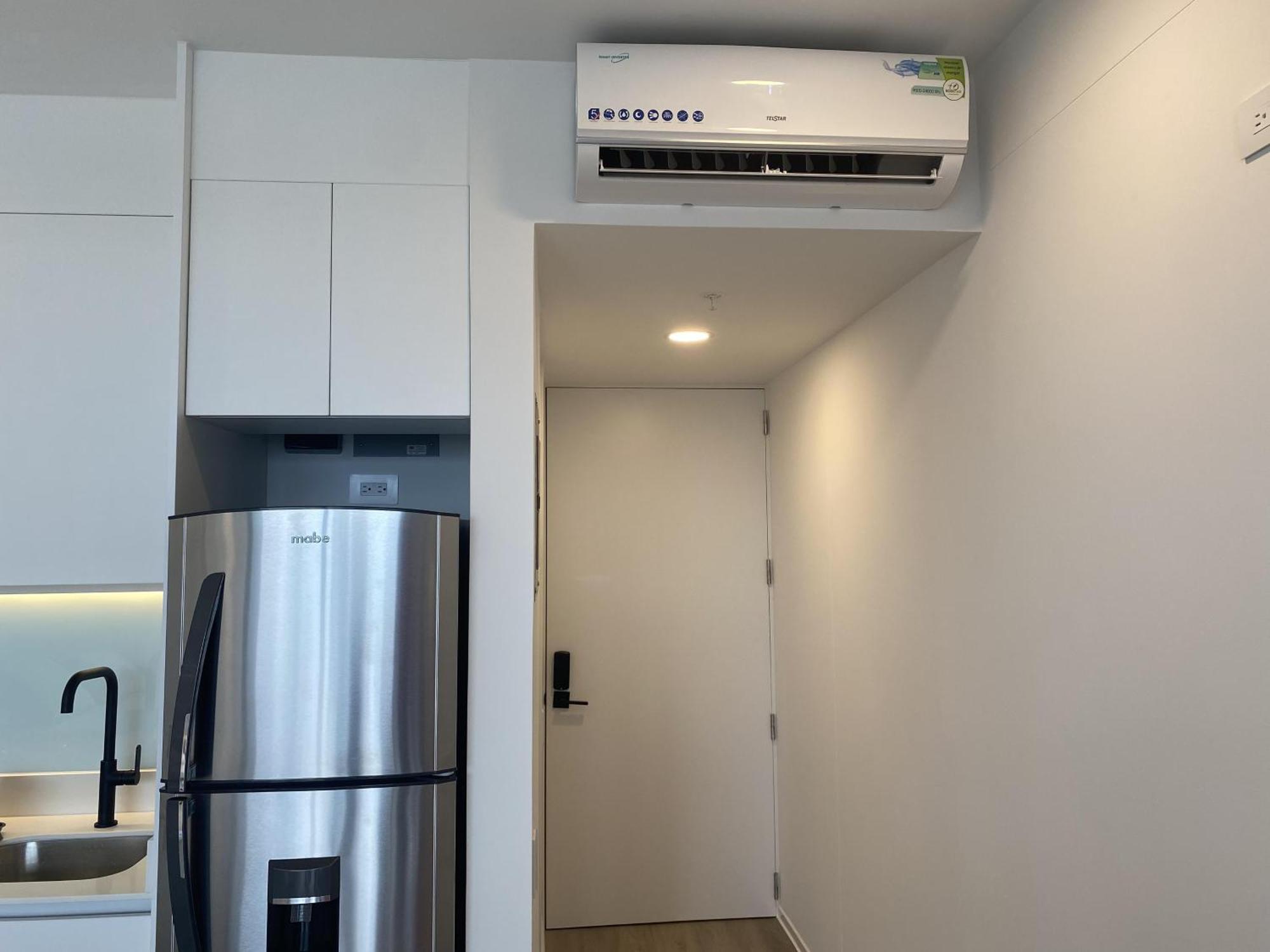 Brand New 1 Bed Loft With Spectacular City View San Jose  Bagian luar foto