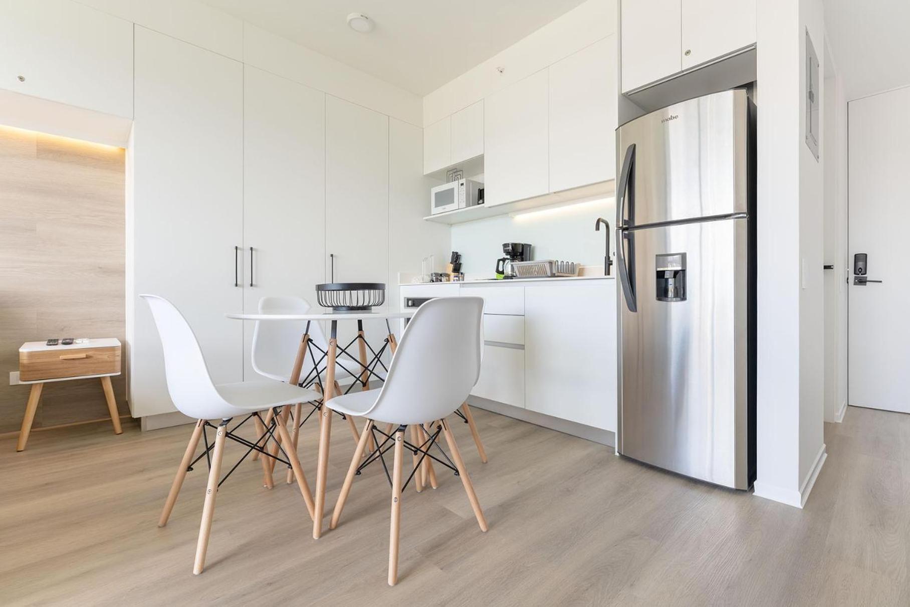 Brand New 1 Bed Loft With Spectacular City View San Jose  Bagian luar foto